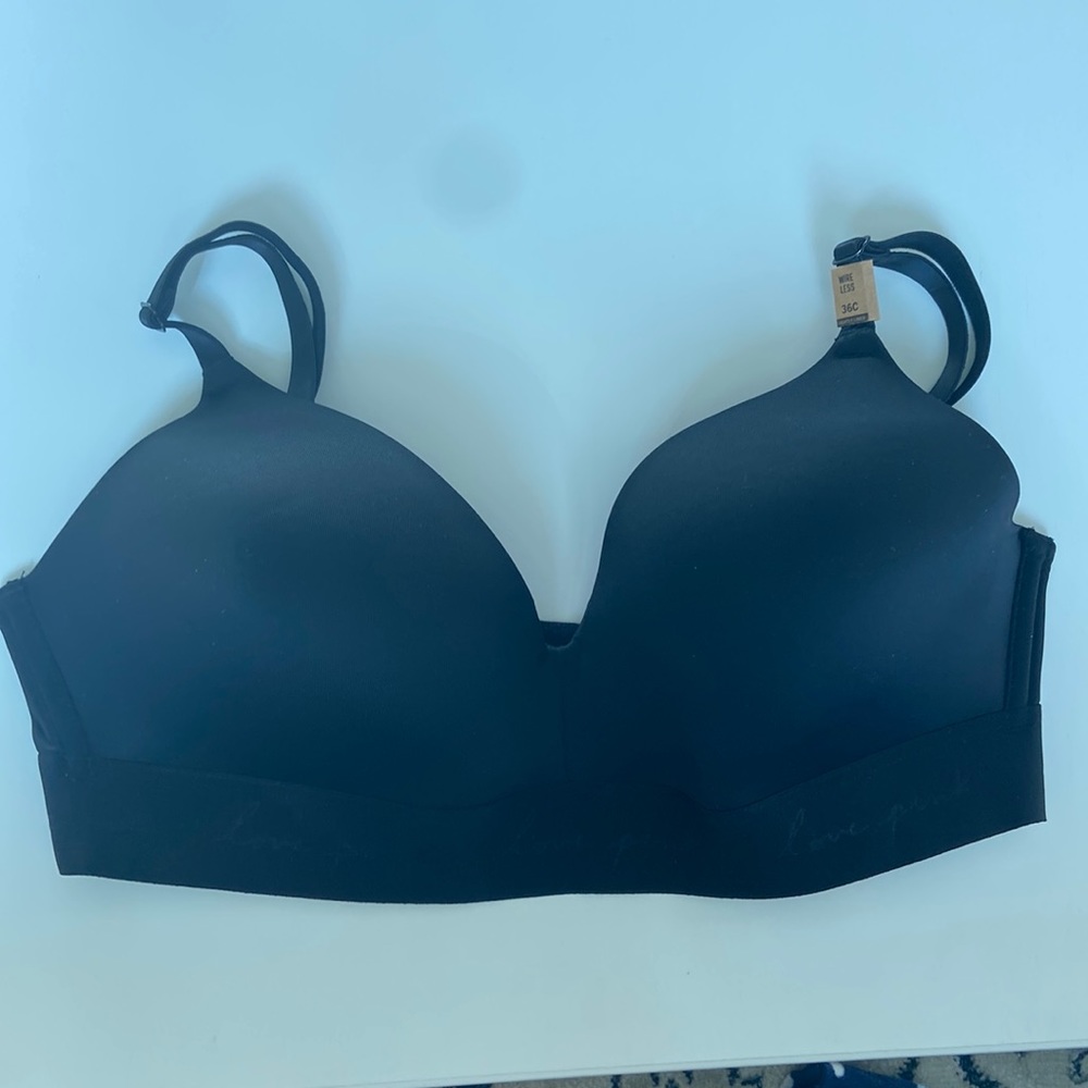 VS PINK WEAR EVERYWHERE WIRELESS LIGHTLY-LINED BRA